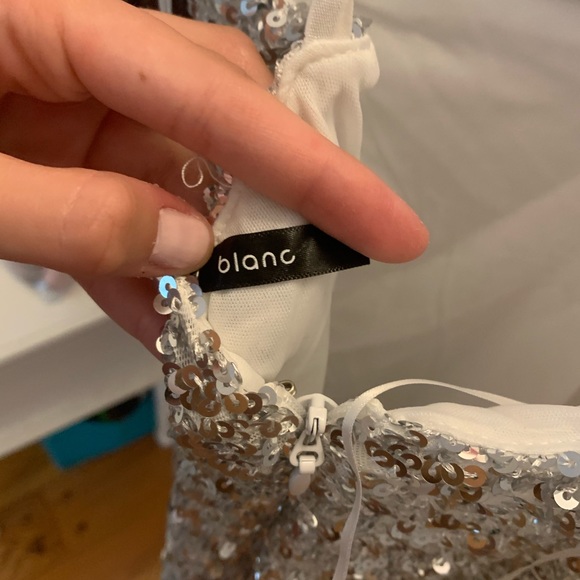 Sparkly Mini dress - Picture 3 of 3